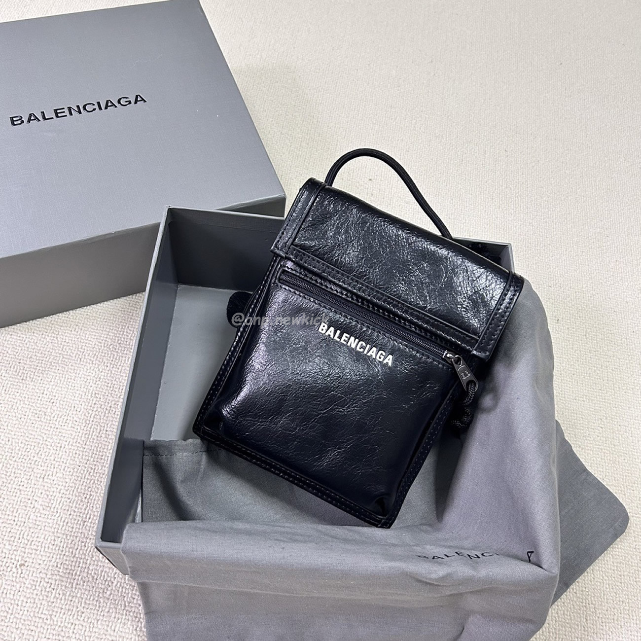 Balenciaga Explorer Arena Cracked Leather Messenger Bag Black (8) - newkick.org